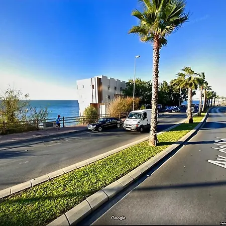 Apartamento La Perla Playa A Estrenar Benalmádena